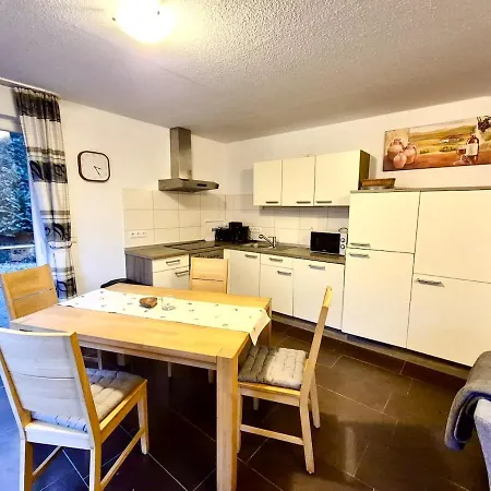 Seeurlaub Müritz - Pinus Eg Mit Sauna, Nur 300 M Zum Apartamento Röbel