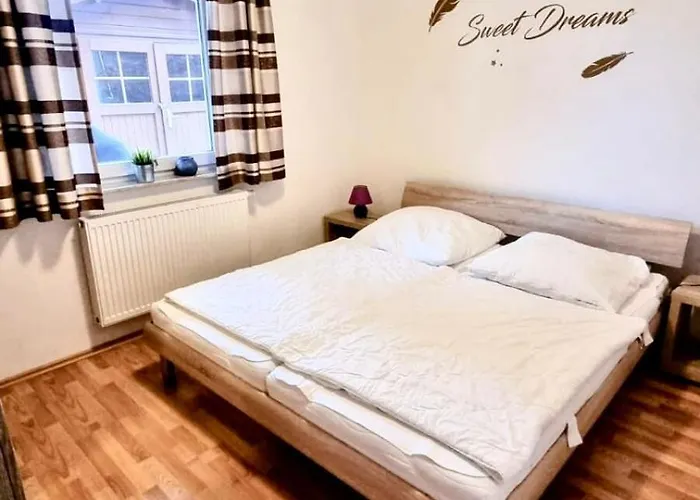 Seeurlaub Müritz - Pinus Eg Mit Sauna, Nur 300 M Zum Apartamento Röbel